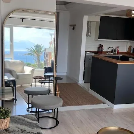 Cozy Flat With Seaview And Διαμέρισμα Αττάλεια