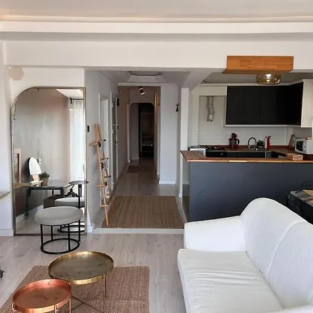 Cozy Flat With Seaview And Apartment